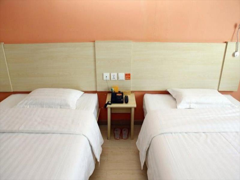 7 Days Inn Beijing Capital Airport Second Branch Eksteriør billede